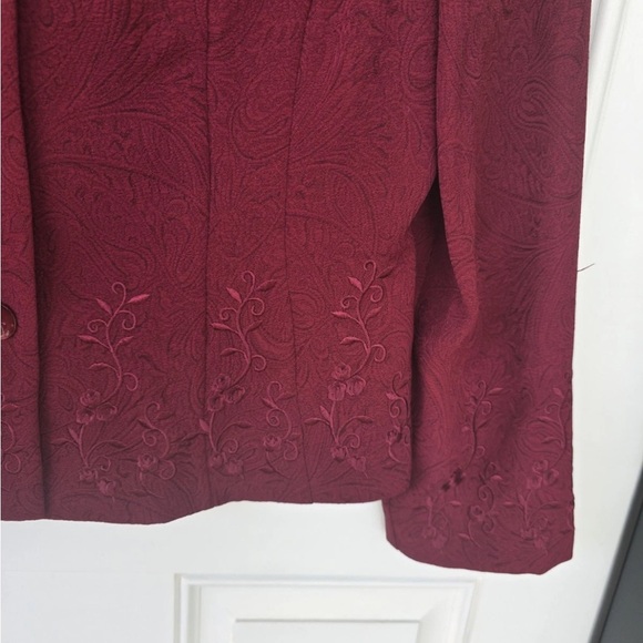 VTG Plaza South 2Piece Skirt Suit 14P Red Embroidery Long Sleeve Button Up - Picture 7 of 13